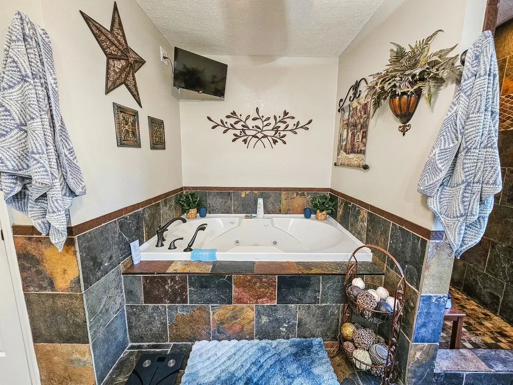 1305 Horseshoe Drive Lewisburg TN 37091