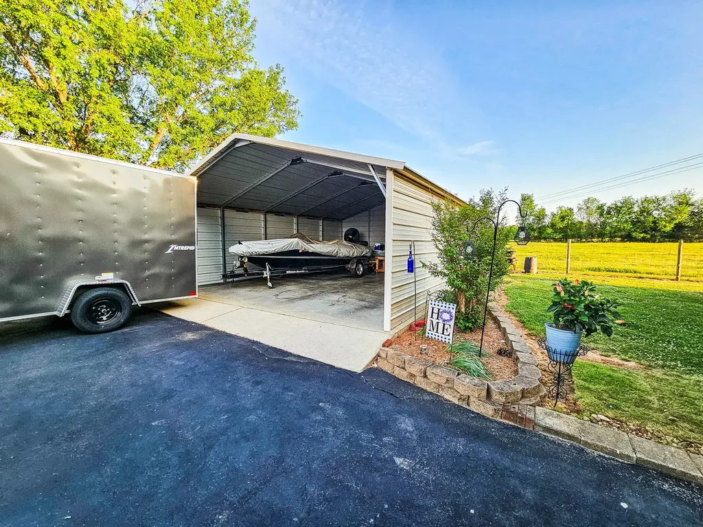 1305 Horseshoe Drive Lewisburg TN 37091