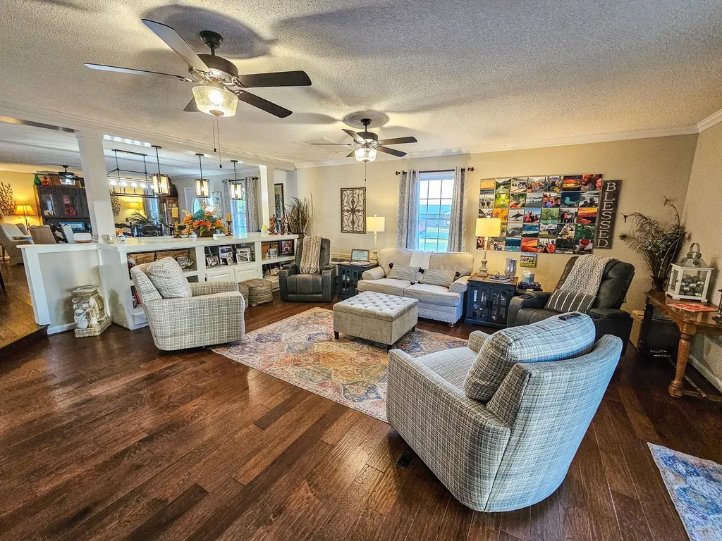 1305 Horseshoe Drive Lewisburg TN 37091