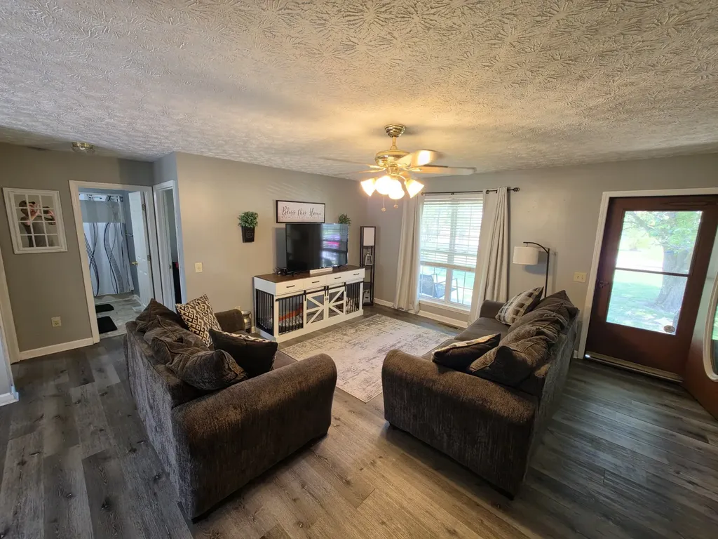 201 Steeplechase Drive Smithville TN 37166