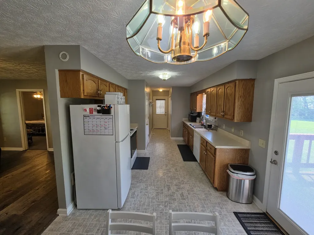 201 Steeplechase Drive Smithville TN 37166