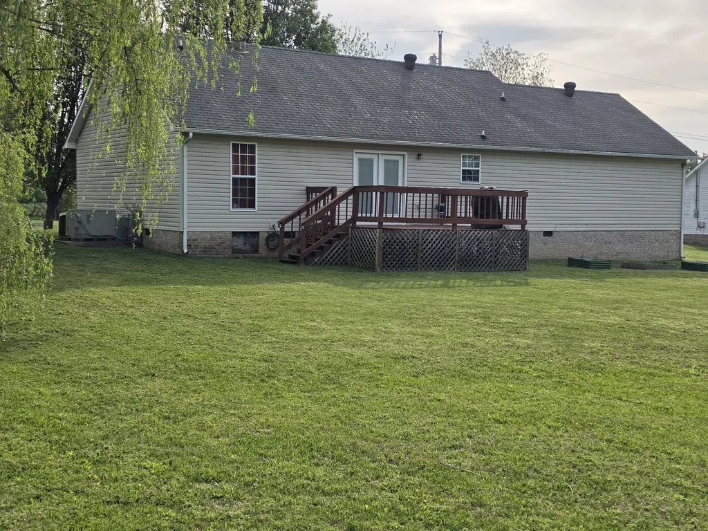201 Steeplechase Drive Smithville TN 37166