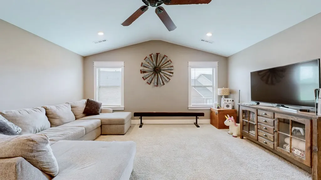 9003 Grayson Circle Mount Juliet TN 37122