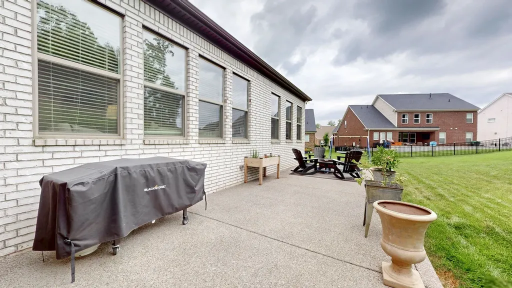 9003 Grayson Circle Mount Juliet TN 37122