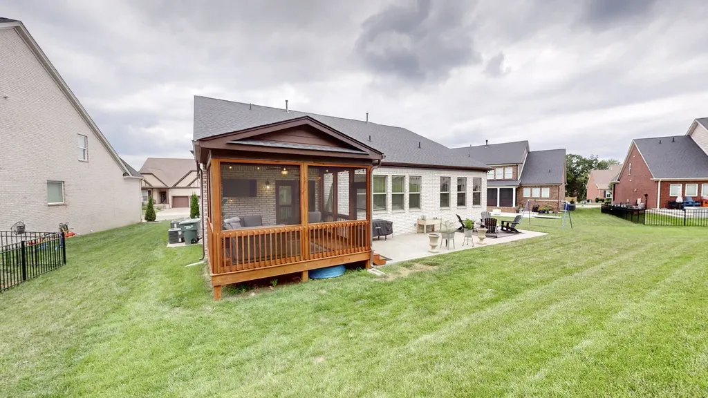 9003 Grayson Circle Mount Juliet TN 37122