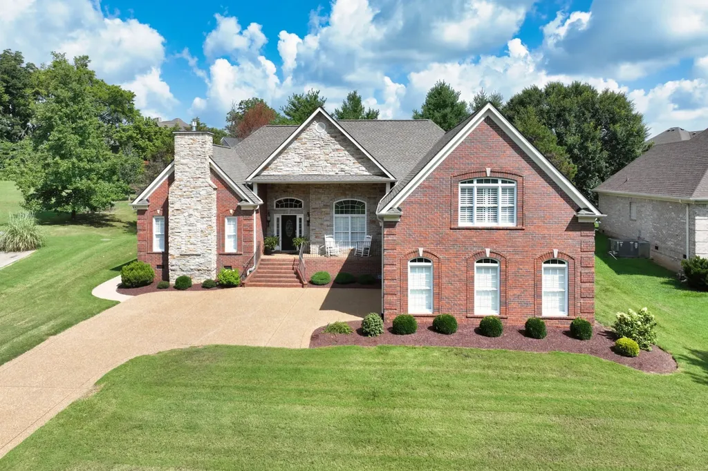 1017 Dorset Drive Hendersonville TN 37075