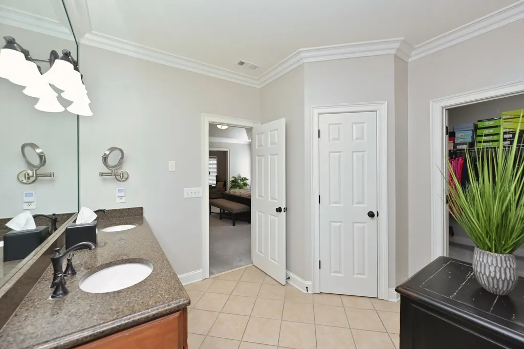 1017 Dorset Drive Hendersonville TN 37075