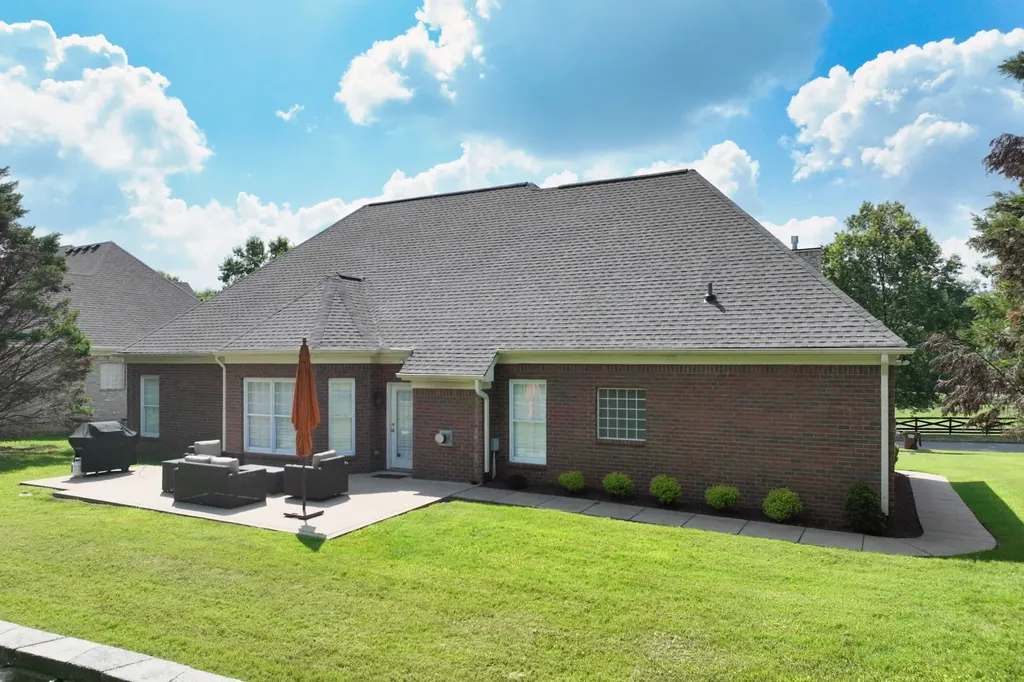 1017 Dorset Drive Hendersonville TN 37075