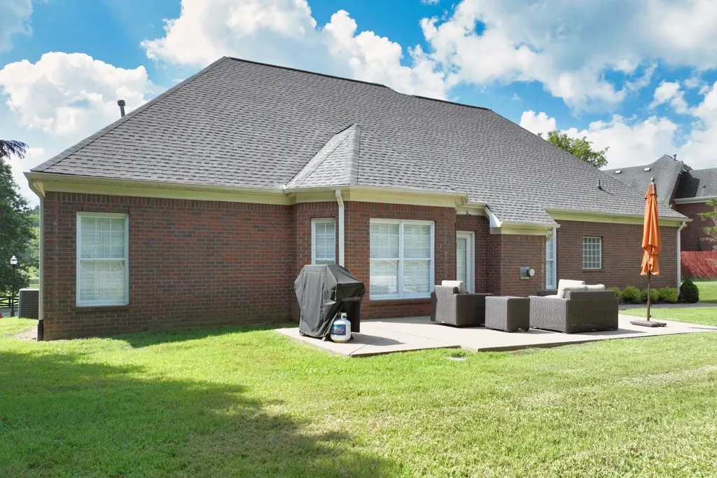 1017 Dorset Drive Hendersonville TN 37075
