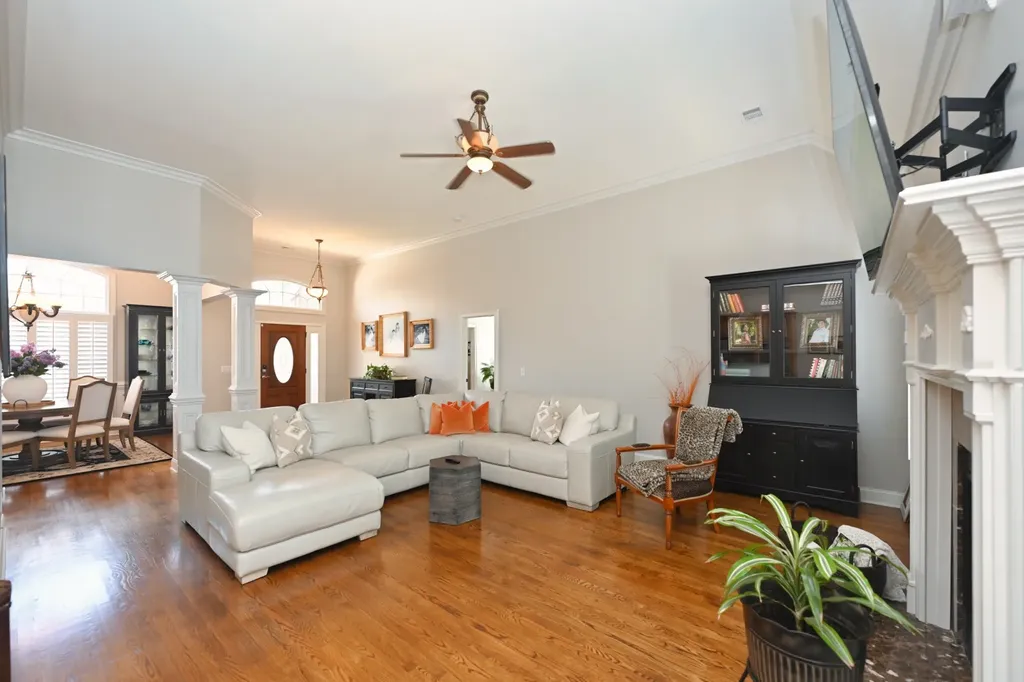 1017 Dorset Drive Hendersonville TN 37075