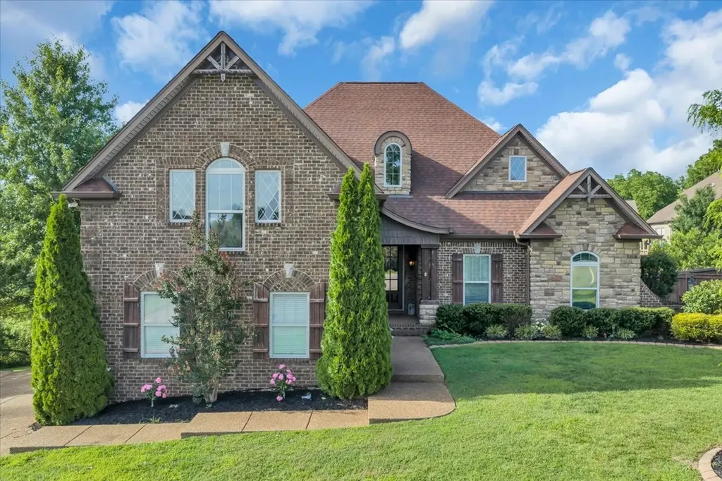 14 Gaines Park Mount Juliet TN 37122