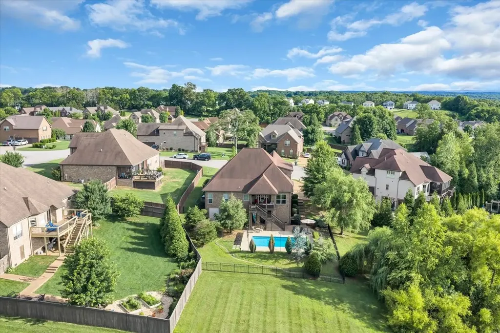 14 Gaines Park Mount Juliet TN 37122