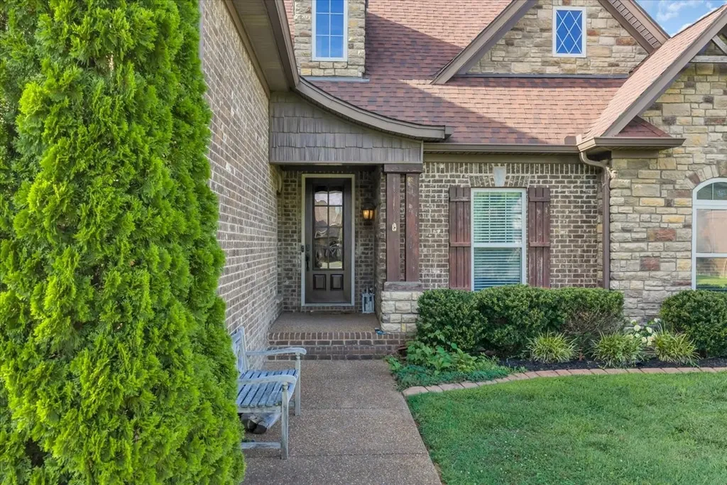 14 Gaines Park Mount Juliet TN 37122