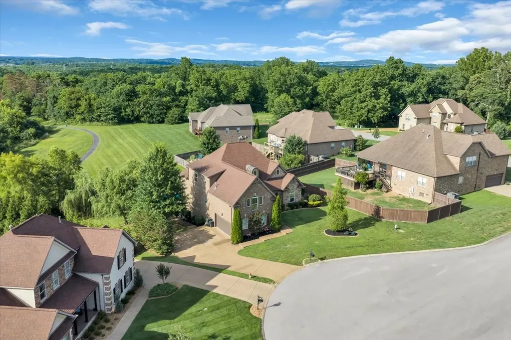 14 Gaines Park Mount Juliet TN 37122