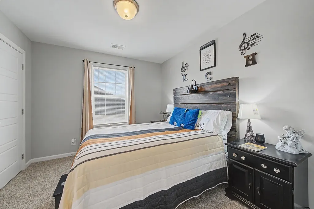 1571 Variance Drive Clarksville TN 37042