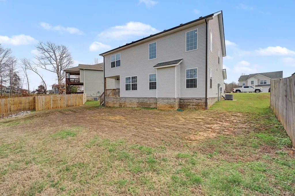 1571 Variance Drive Clarksville TN 37042