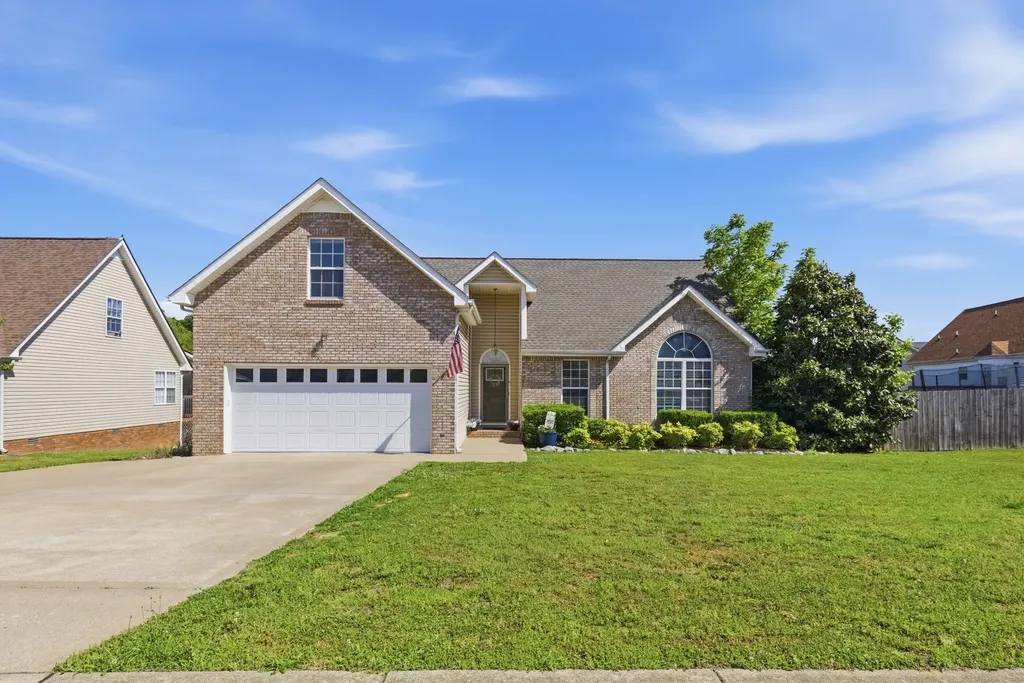 1680 Cedar Springs Court Clarksville TN 37042