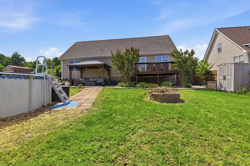 1680 Cedar Springs Court Clarksville TN 37042
