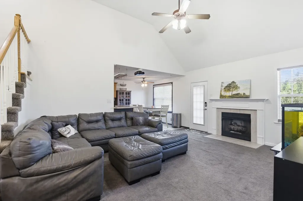 1680 Cedar Springs Court Clarksville TN 37042