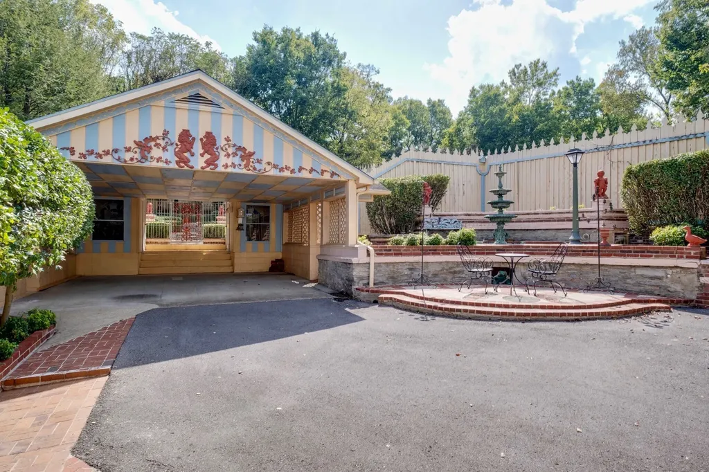 315 W 12th Street Columbia TN 38401