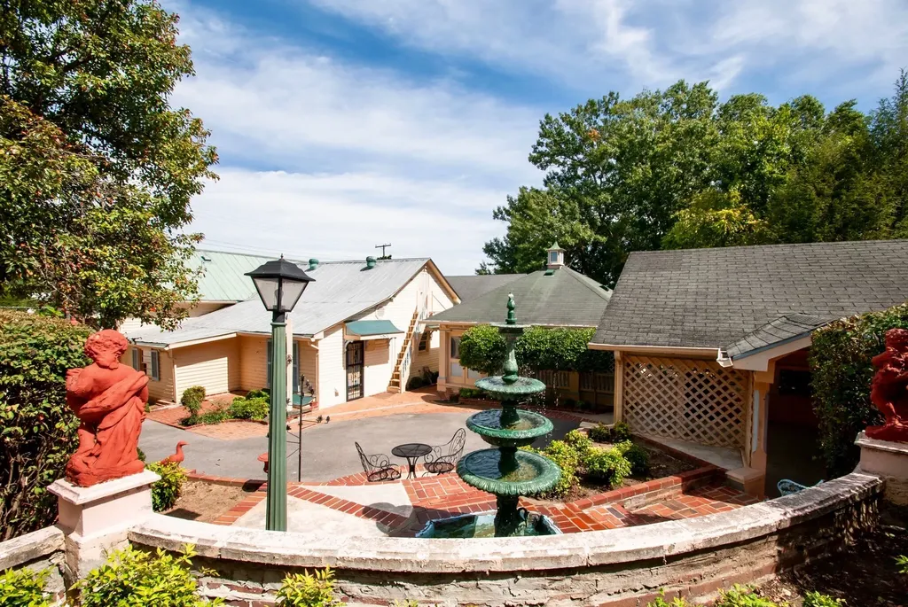 315 W 12th Street Columbia TN 38401
