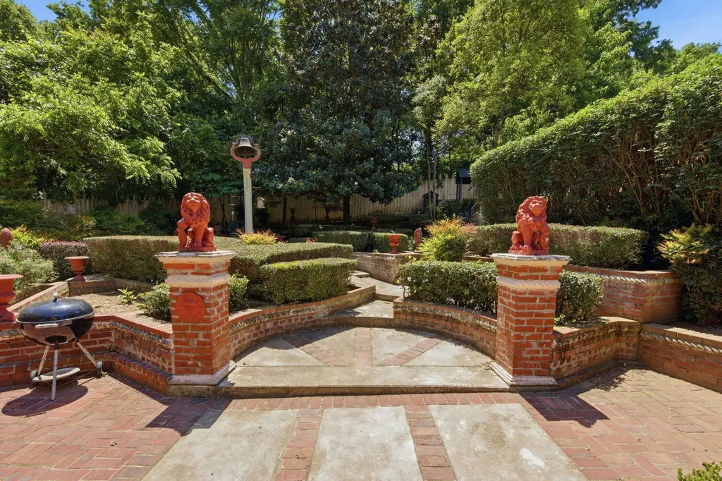 315 W 12th Street Columbia TN 38401