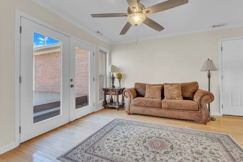 1819 Barker Road Columbia TN 38401