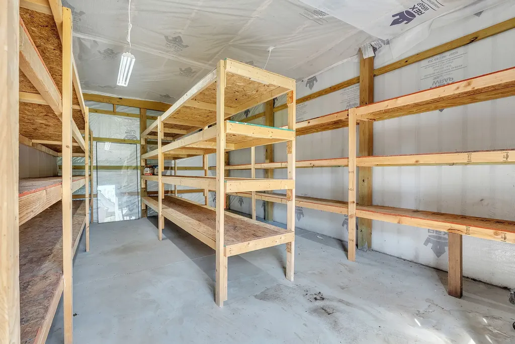 1819 Barker Road Columbia TN 38401