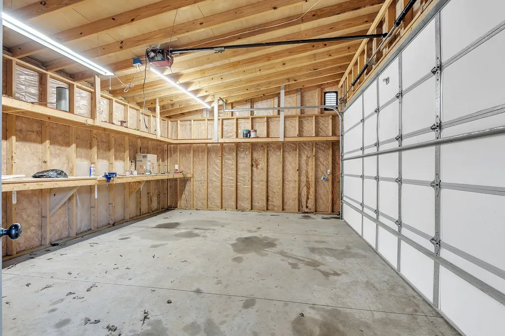 1819 Barker Road Columbia TN 38401