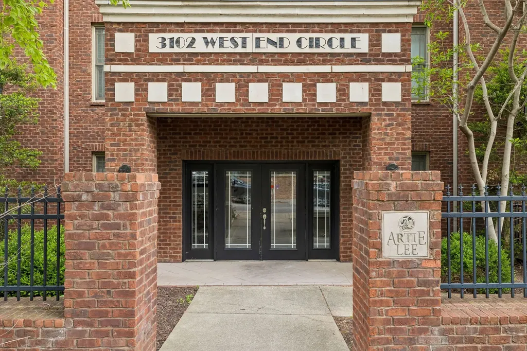 3102 W End Circle Nashville TN 37203