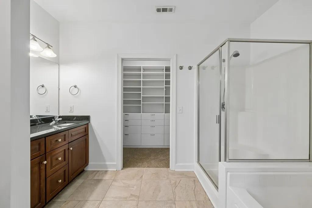 3102 W End Circle Nashville TN 37203