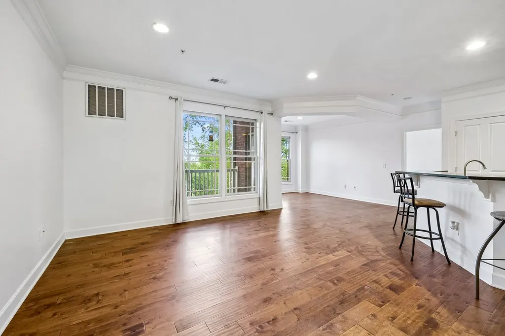 3102 W End Circle Nashville TN 37203