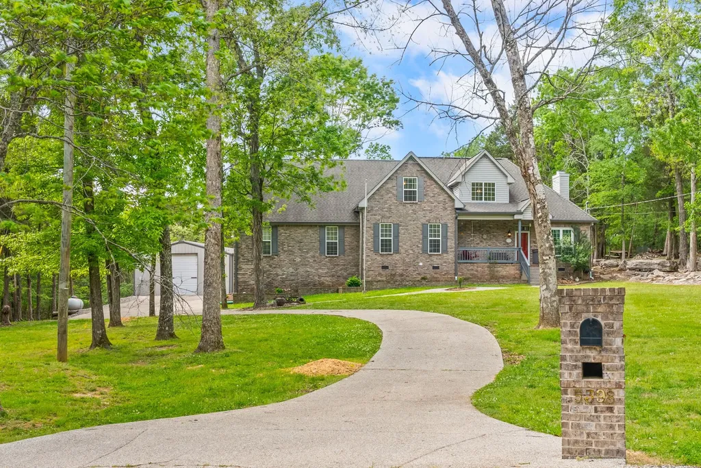 5398 Woods Edge Drive Lebanon TN 37090
