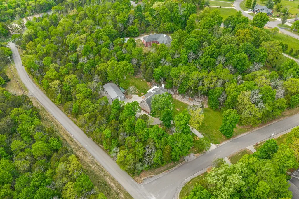 5398 Woods Edge Drive Lebanon TN 37090
