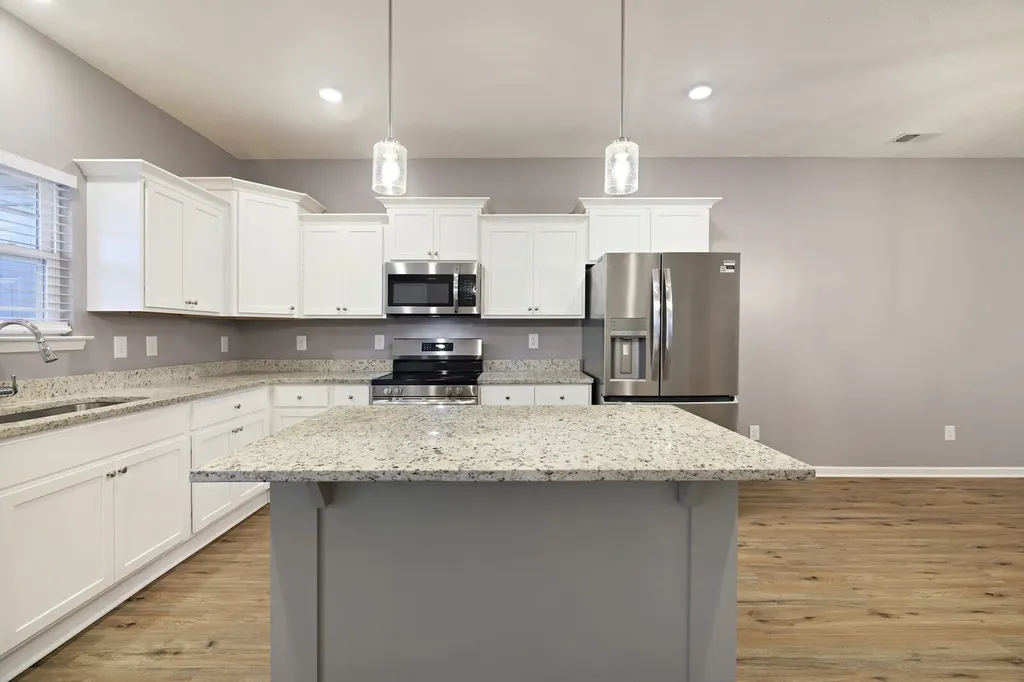 412 Moshe Mualem Place La Vergne TN 37086