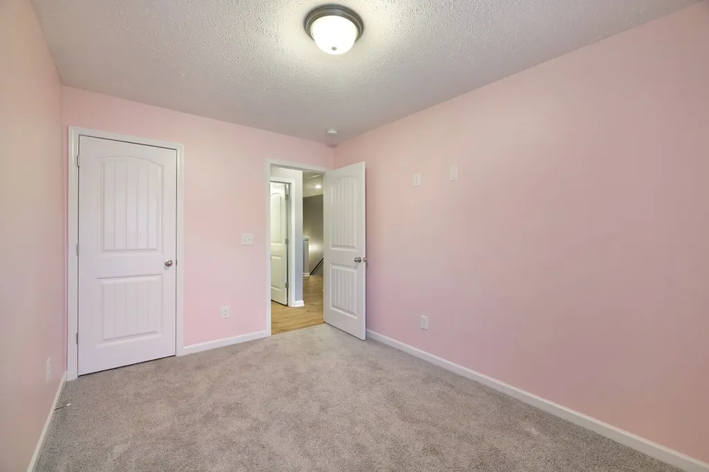 412 Moshe Mualem Place La Vergne TN 37086