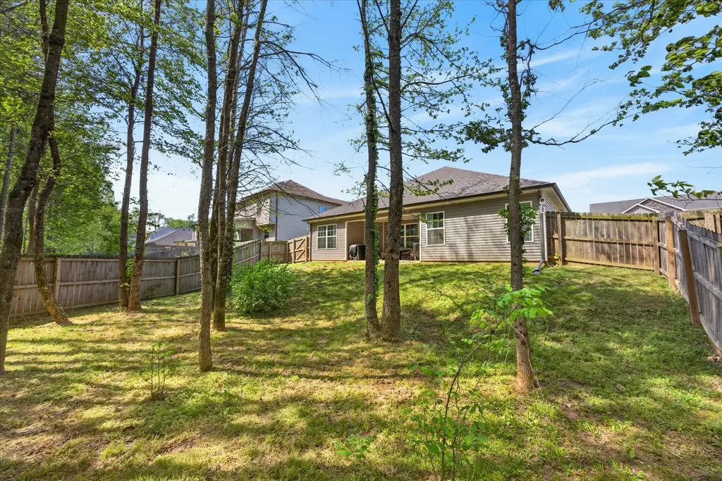 1388 Freedom Drive Clarksville TN 37042