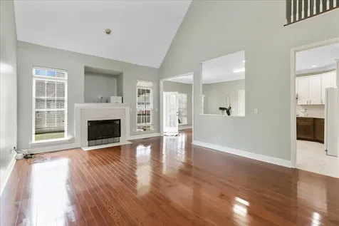 1090 Norfolk Green Circle Chattanooga TN 37421