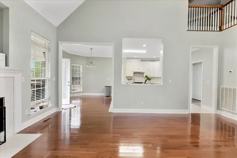 1090 Norfolk Green Circle Chattanooga TN 37421