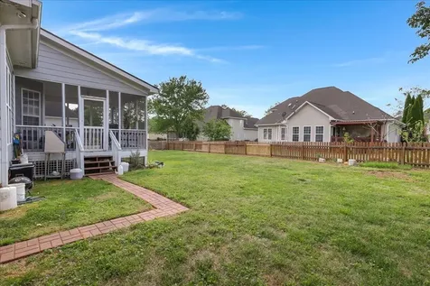 1090 Norfolk Green Circle Chattanooga TN 37421