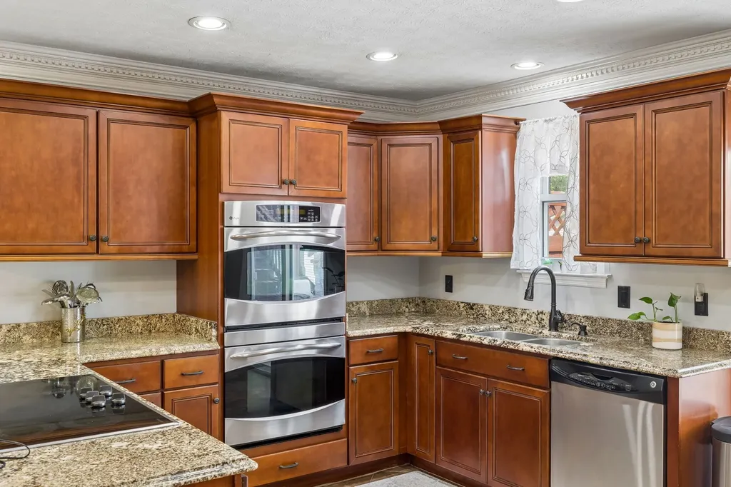 111 River Bend Road Hendersonville TN 37075
