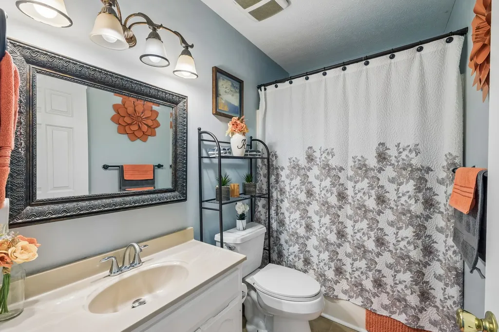 111 River Bend Road Hendersonville TN 37075
