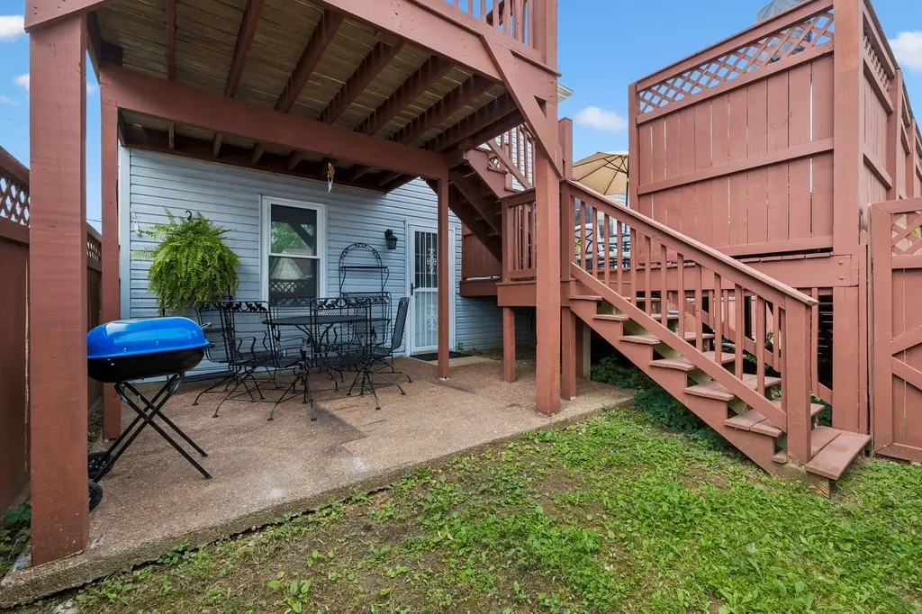 111 River Bend Road Hendersonville TN 37075