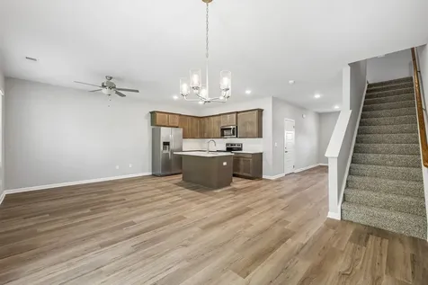 349 Carver Connection Lebanon TN 37087