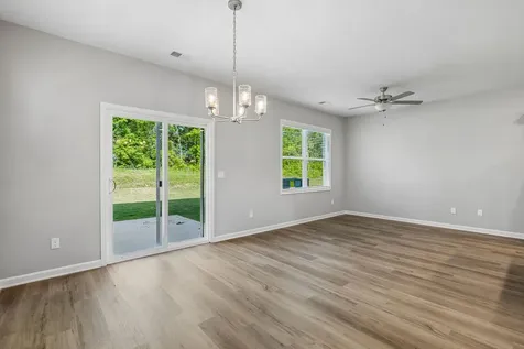 349 Carver Connection Lebanon TN 37087