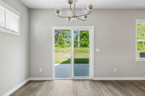 349 Carver Connection Lebanon TN 37087