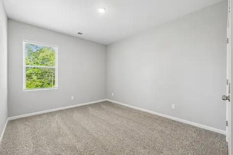 349 Carver Connection Lebanon TN 37087