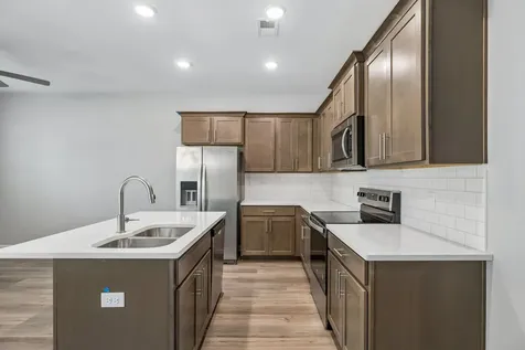 349 Carver Connection Lebanon TN 37087