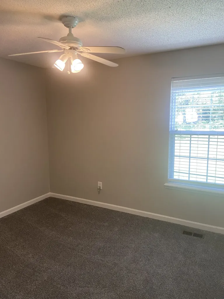 838 Turtle Creek Road Clarksville TN 37043