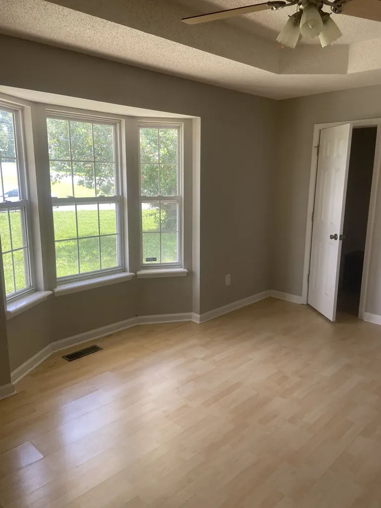838 Turtle Creek Road Clarksville TN 37043